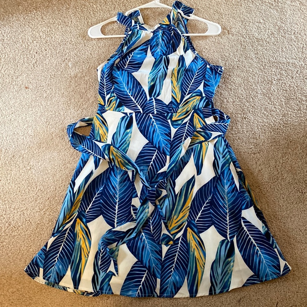 Shein Halter Dress Tropical Pattern Blue Size medium/6